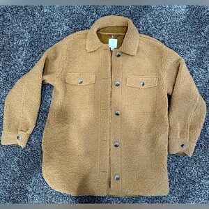 Beautiful joie teddy jacket! So adorable and cozy! Barely worn! S oversized fit